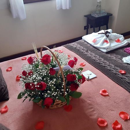Pousada Toca Dos Tucanos Campos do Jordao Ngoại thất bức ảnh