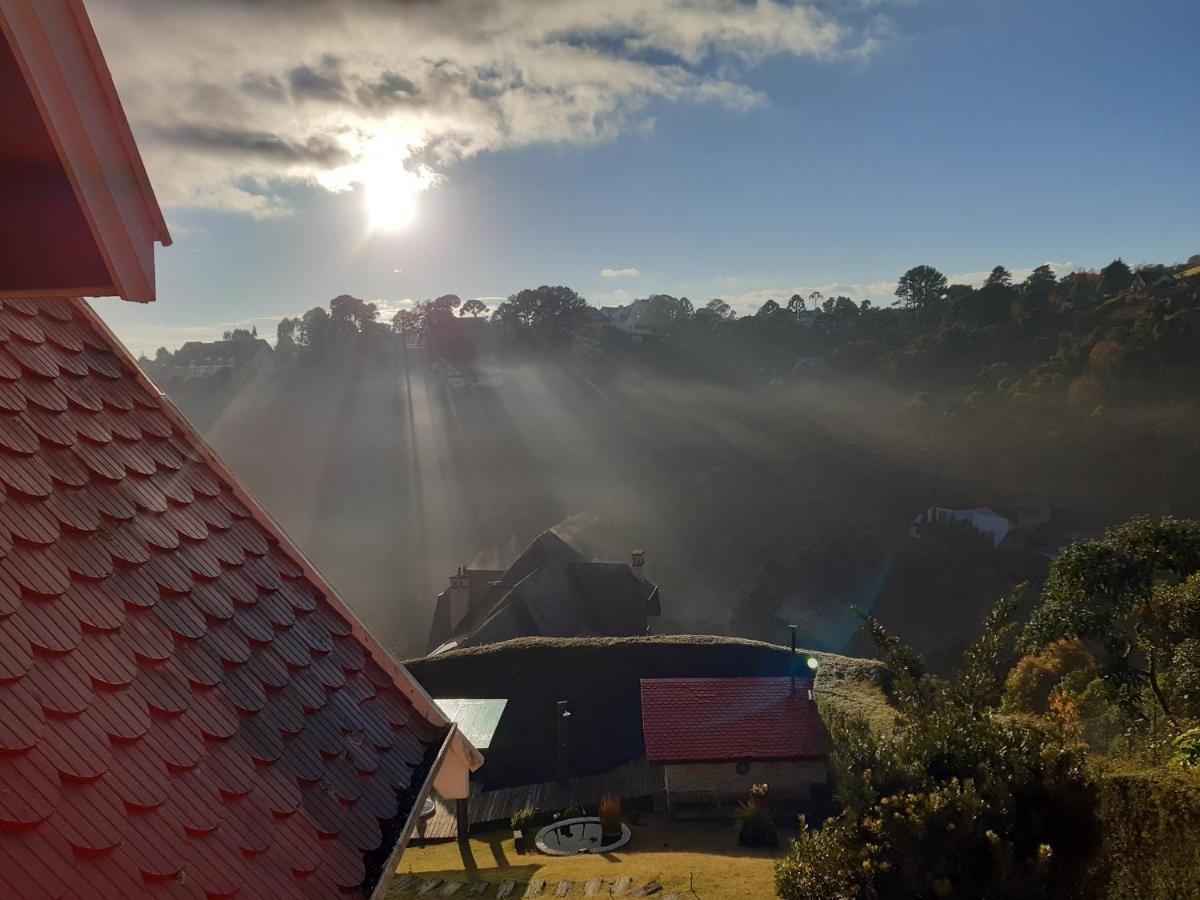 Pousada Toca Dos Tucanos Campos do Jordao Ngoại thất bức ảnh