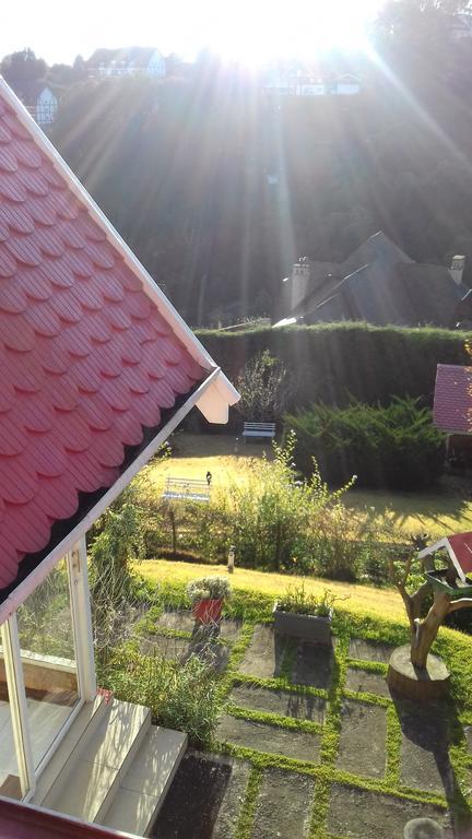 Pousada Toca Dos Tucanos Campos do Jordao Ngoại thất bức ảnh