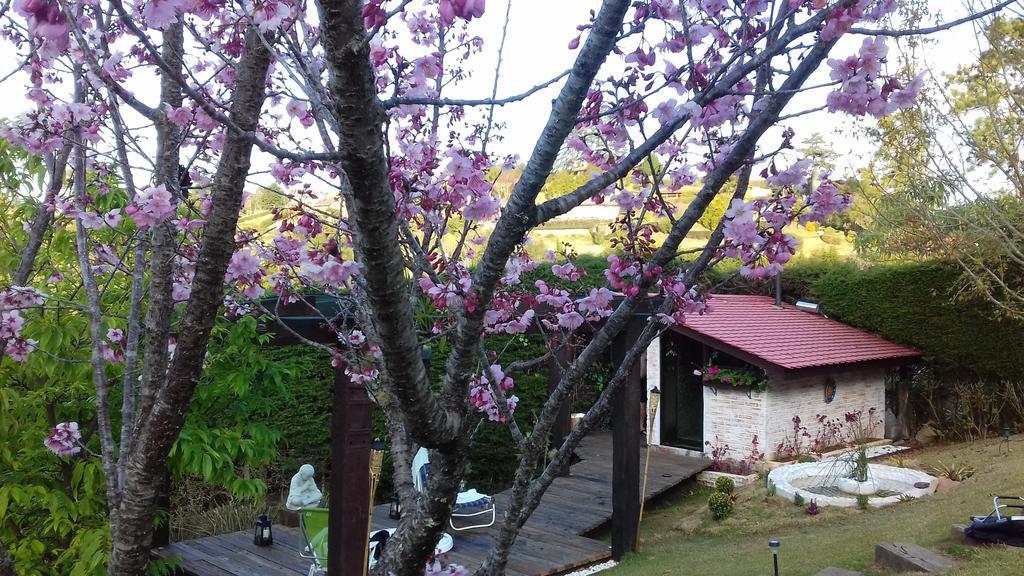 Pousada Toca Dos Tucanos Campos do Jordao Ngoại thất bức ảnh